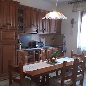 Casa vacanze Casa Ferdani Lunigiana, Terrarossa (Tuscany)